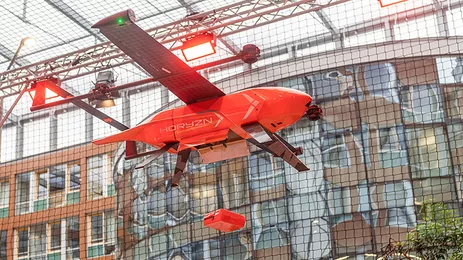 TUM students are developing an interdisciplinary life-saving drone with a defibrillator on board. We are happy to support this enormous commitment. (Photo: Andreas Heddergott / TUM)